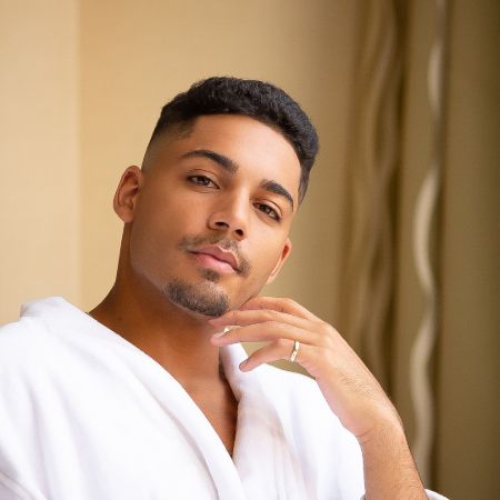 Michael Evans Behling